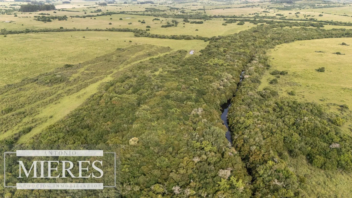 Chacra de 11ha Pueblo Edén con Arroyo — foto 15