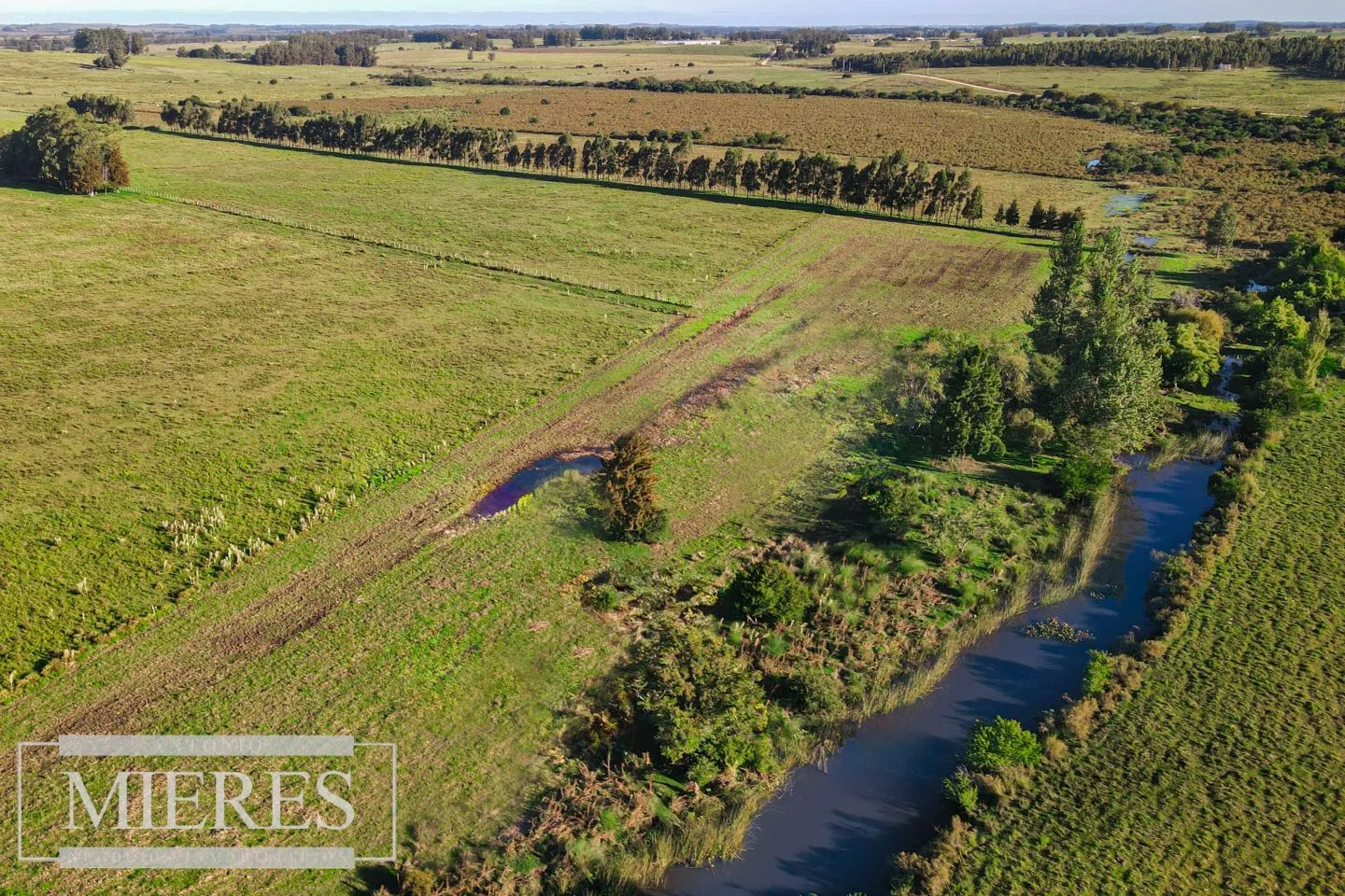 Campo de 20ha con costa de arroyo en Maldonado. — foto 1