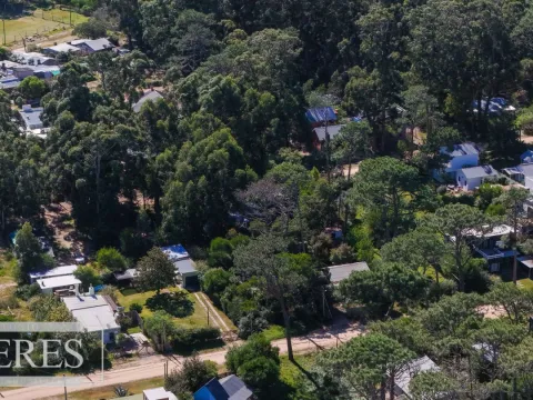Venta lote en La Juanita, calle muy linda! — foto 4
