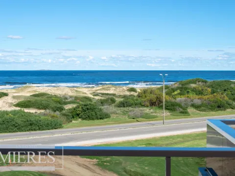 Venta Pent-house - Playa Brava
