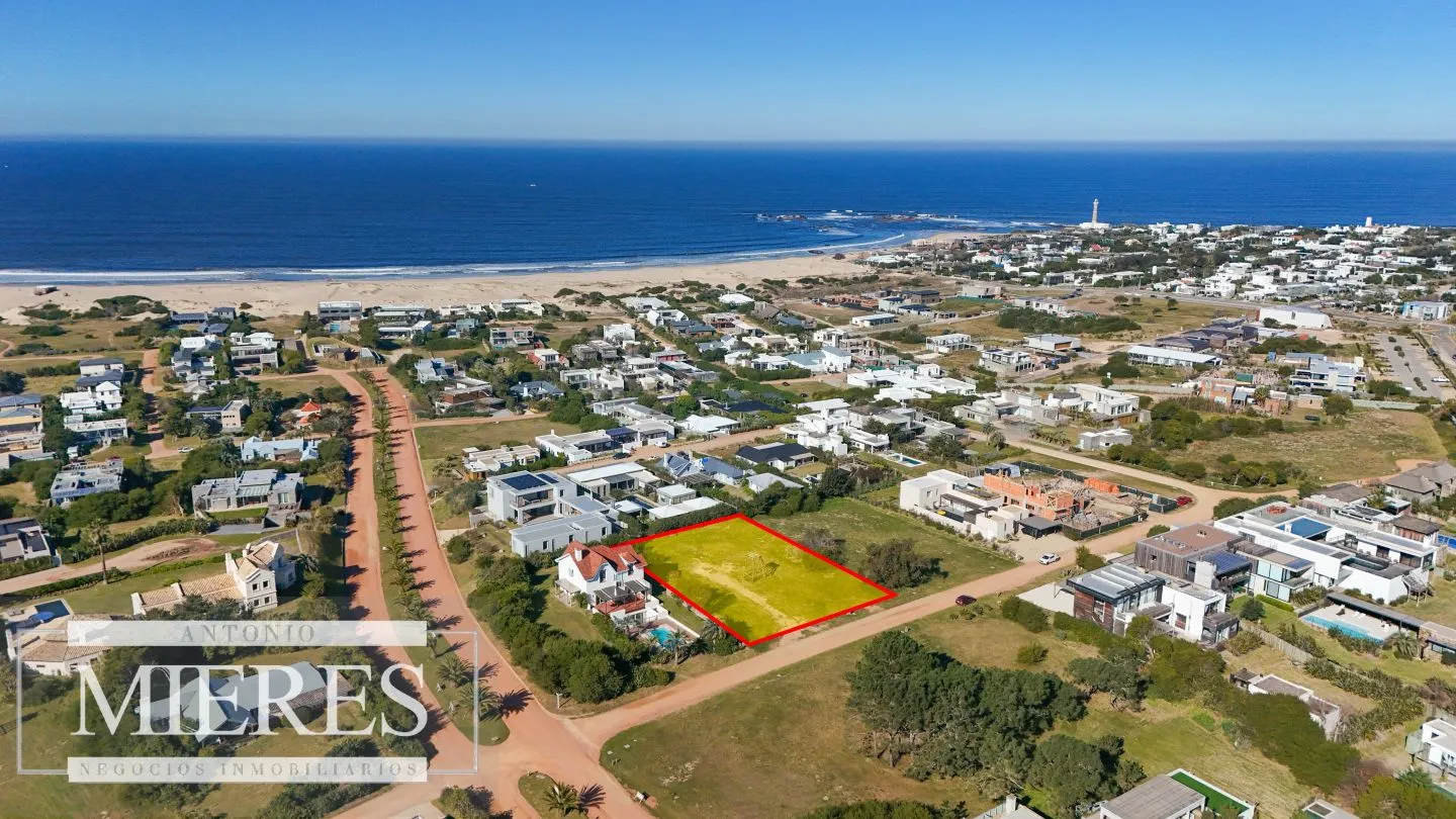 Venta lote en Barrio priv Club de mar en José Ignacio — foto 1