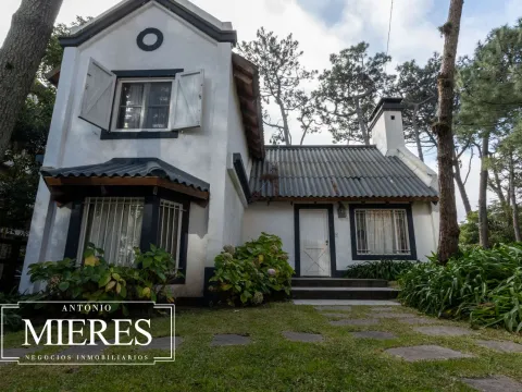 Venta de casa de 3 dormitorios - Punta del Este — foto 2