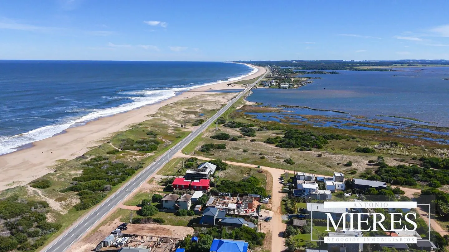 Venta Terreno en La Juanita a 1 cuadra de playa Mansa! — foto 6