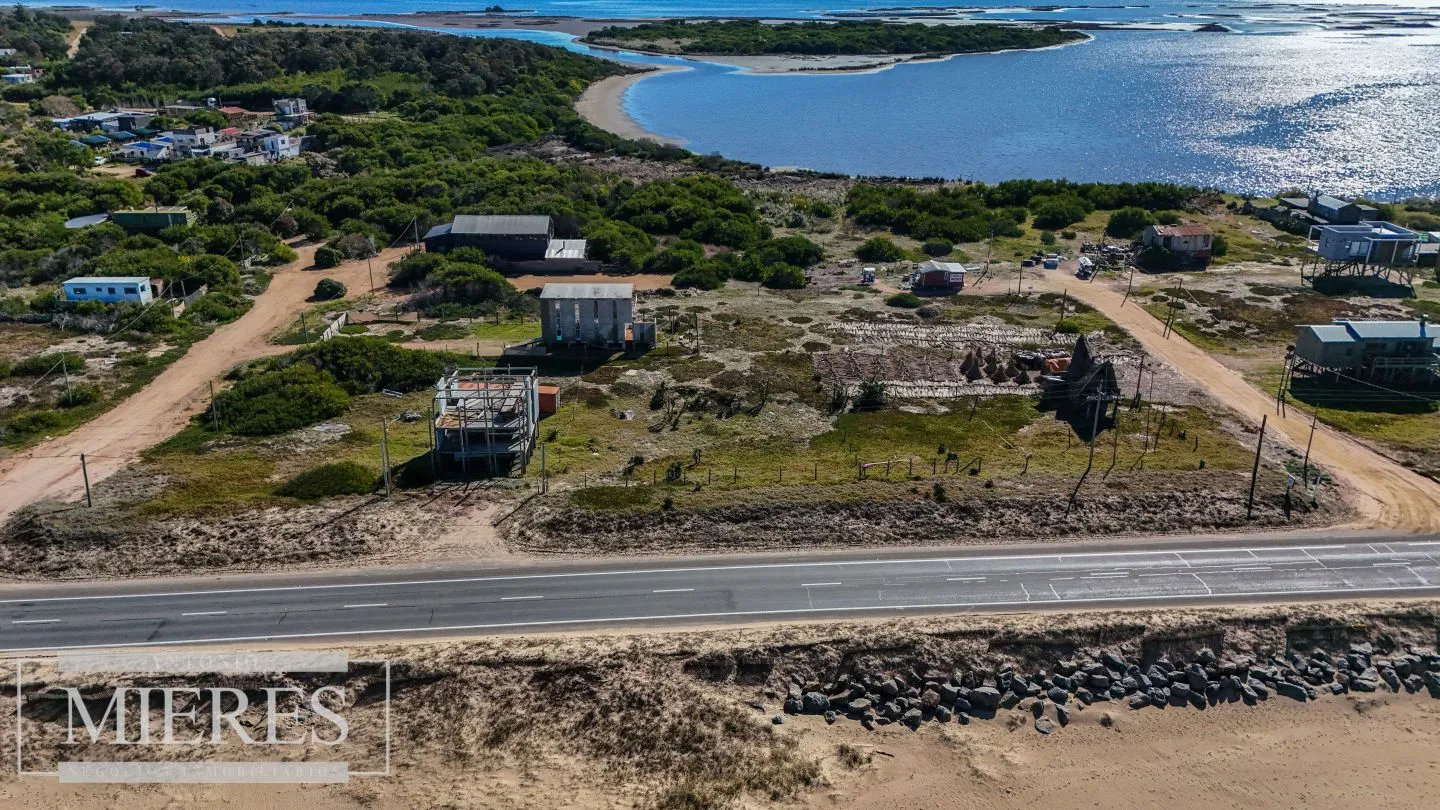 Oportunidad! Lote frente al mar en Santa Mónica 1200m2 — foto 3