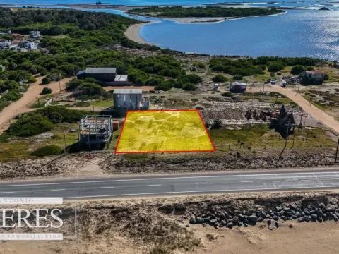 Oportunidad! Lote frente al mar en Santa Mónica 1200m2 — foto 5