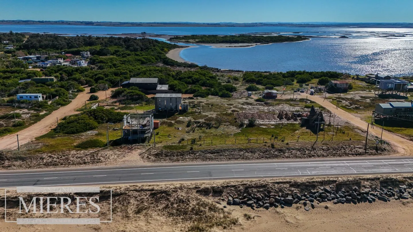 Oportunidad! Lote frente al mar en Santa Mónica 1200m2 — foto 8