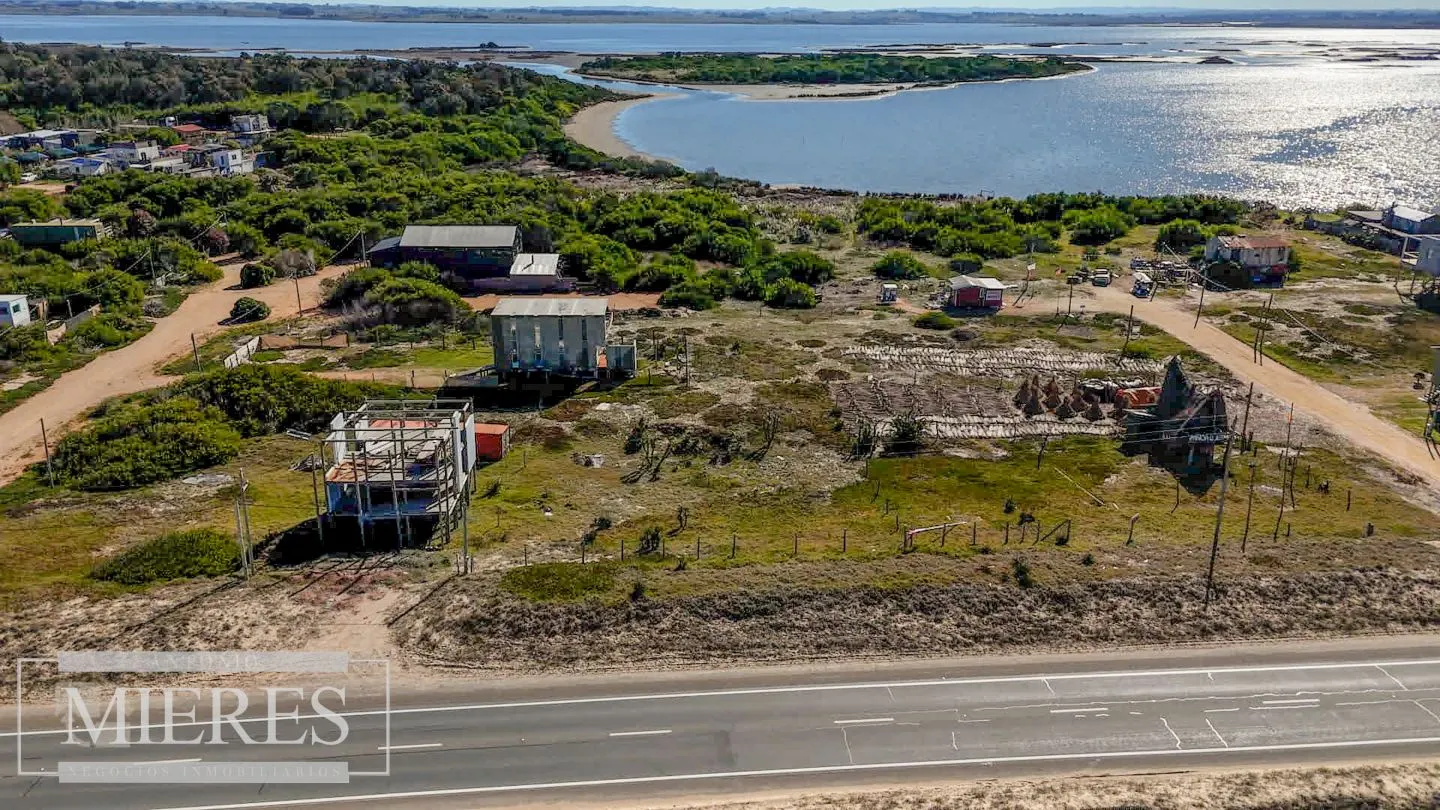 Oportunidad! Lote frente al mar en Santa Mónica 1200m2 — foto 11