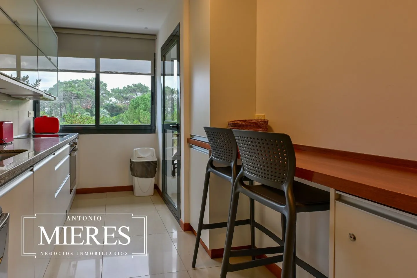 Alquiler  apartamento de 3 Dormitorios - Playa Brava — foto 21