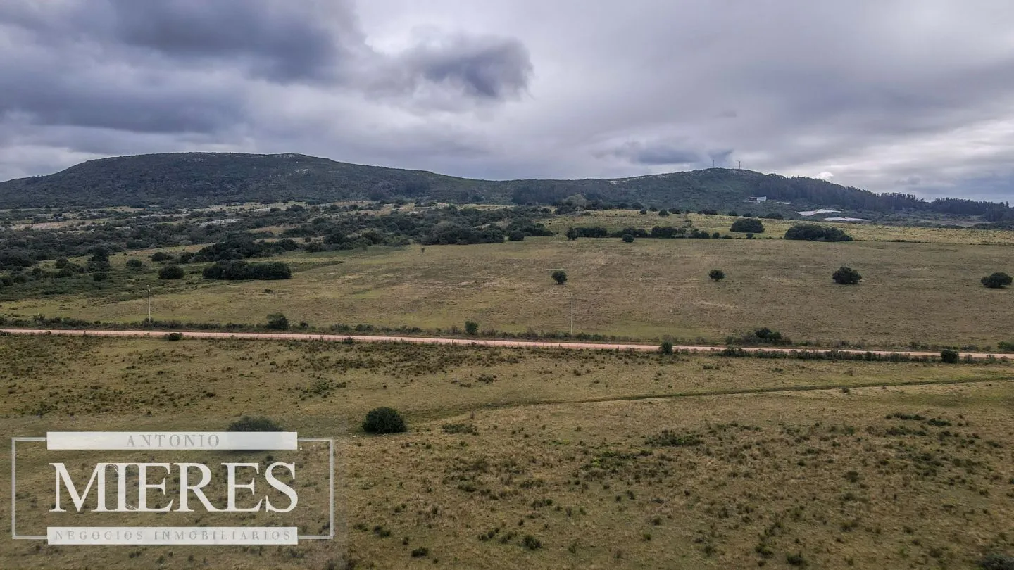 Chacras en Pueblo Edén de 3,5 y 4 ha. — foto 16