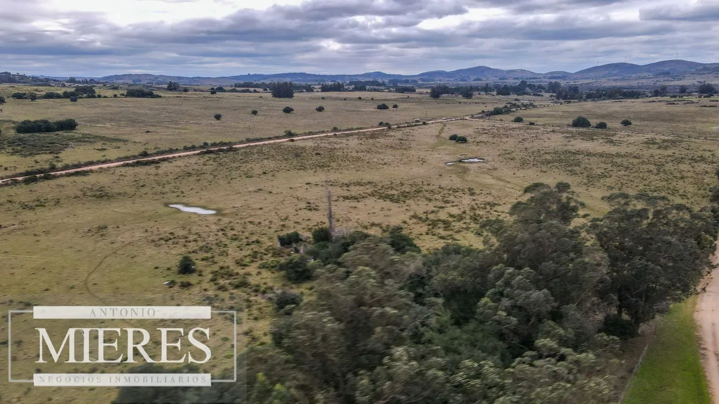 Chacras en Pueblo Edén de 3,5 y 4 ha. — foto 20