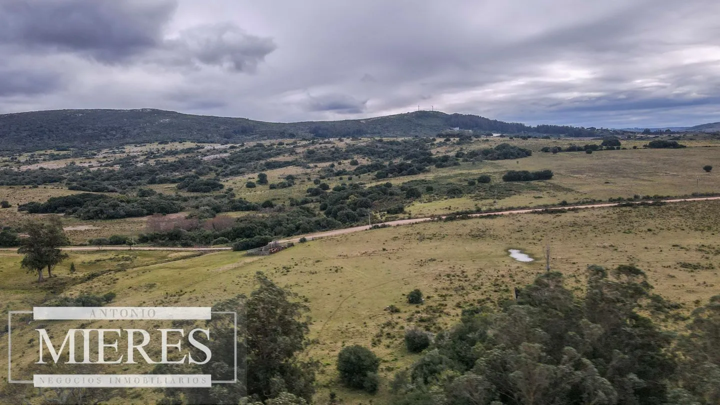 Chacras en Pueblo Edén de 3,5 y 4 ha. — foto 21
