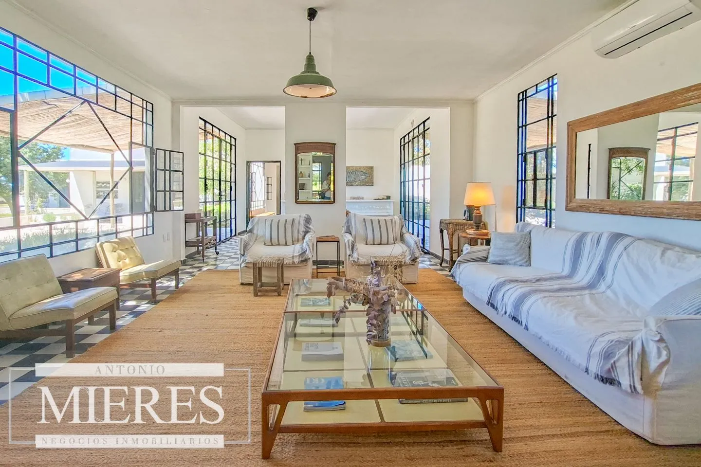 Espectacular chacra en venta 10 dormitorios sobre laguna en La Rinconada a pasos del mar! — foto 10