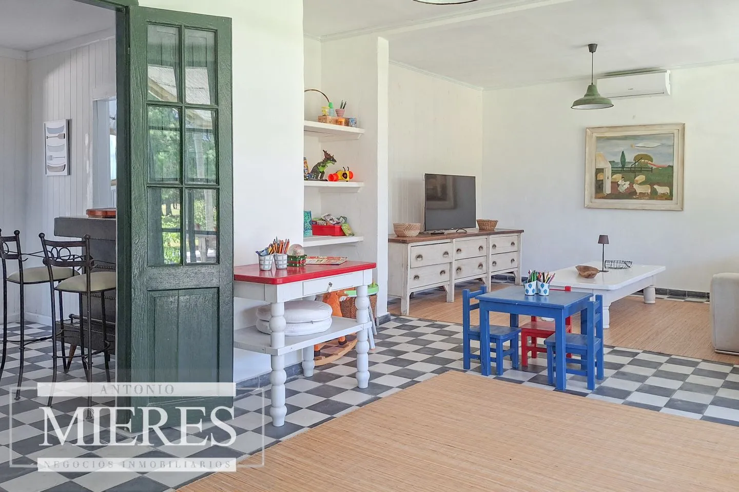 Espectacular chacra en venta 10 dormitorios sobre laguna en La Rinconada a pasos del mar! — foto 15