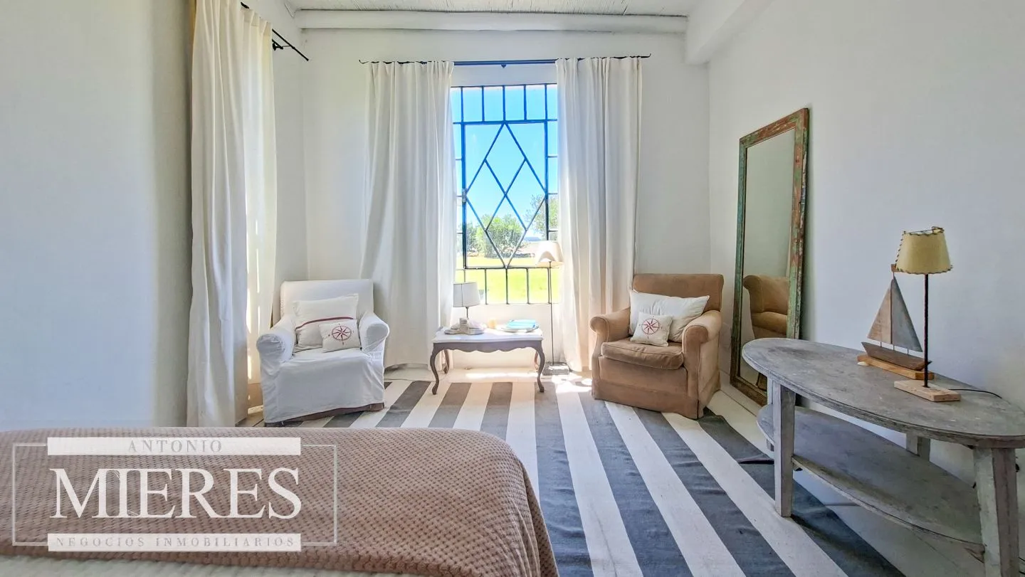 Espectacular chacra en venta 10 dormitorios sobre laguna en La Rinconada a pasos del mar! — foto 16
