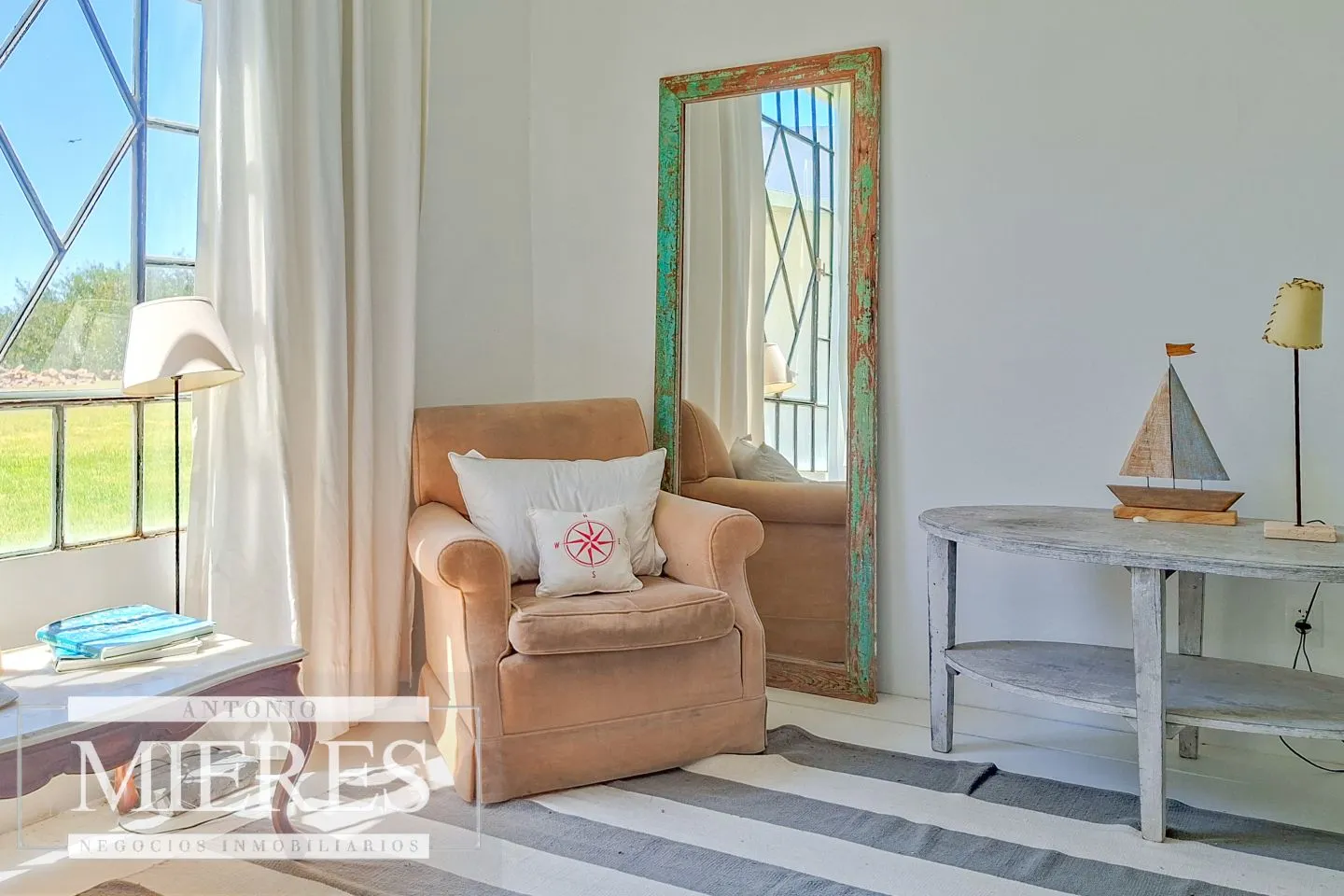 Espectacular chacra en venta 10 dormitorios sobre laguna en La Rinconada a pasos del mar! — foto 17