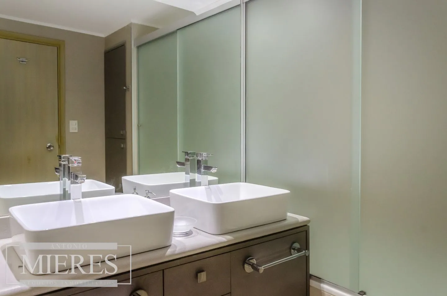 Venta de apartamento de 3 dormitorios - Playa Mansa — foto 25