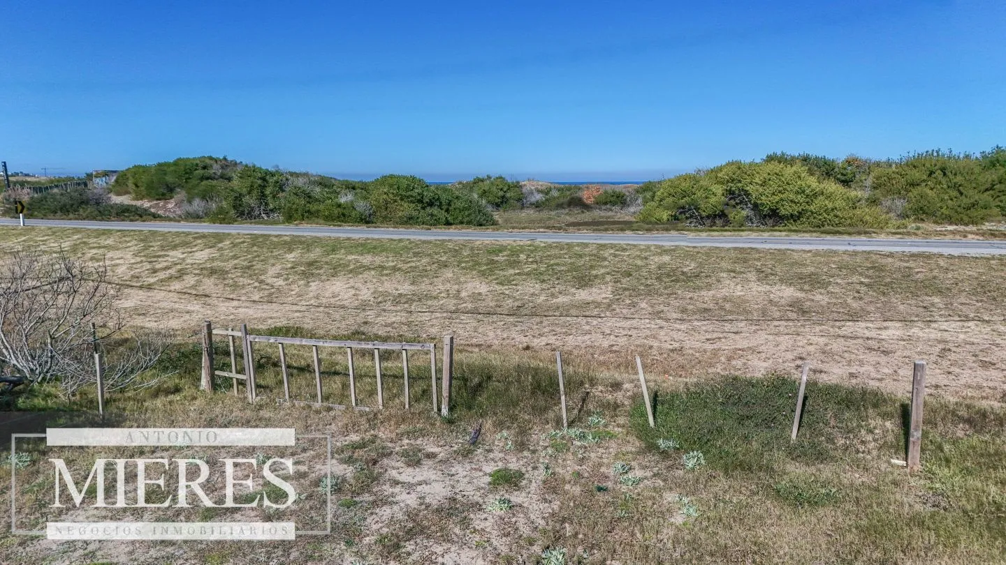 Se vende lote frente al mar en barrio La Juanita! — foto 10