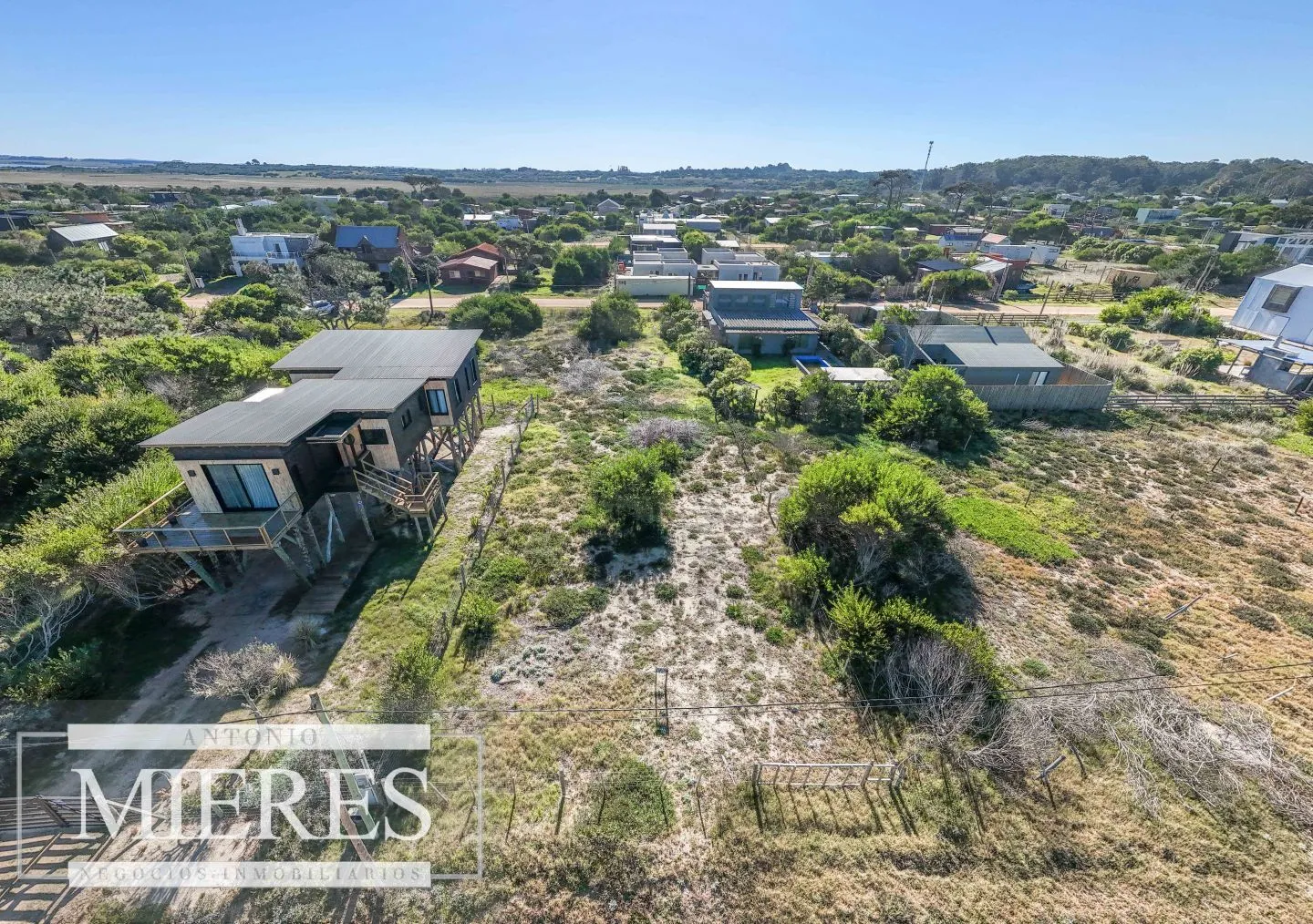 Se vende lote frente al mar en barrio La Juanita! — foto 12