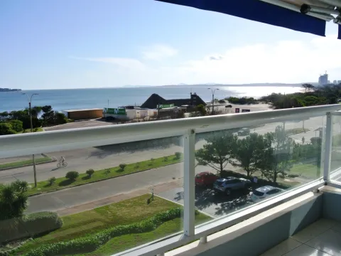 Venta apartamento 3 dormitorios - Playa Mansa — foto 3