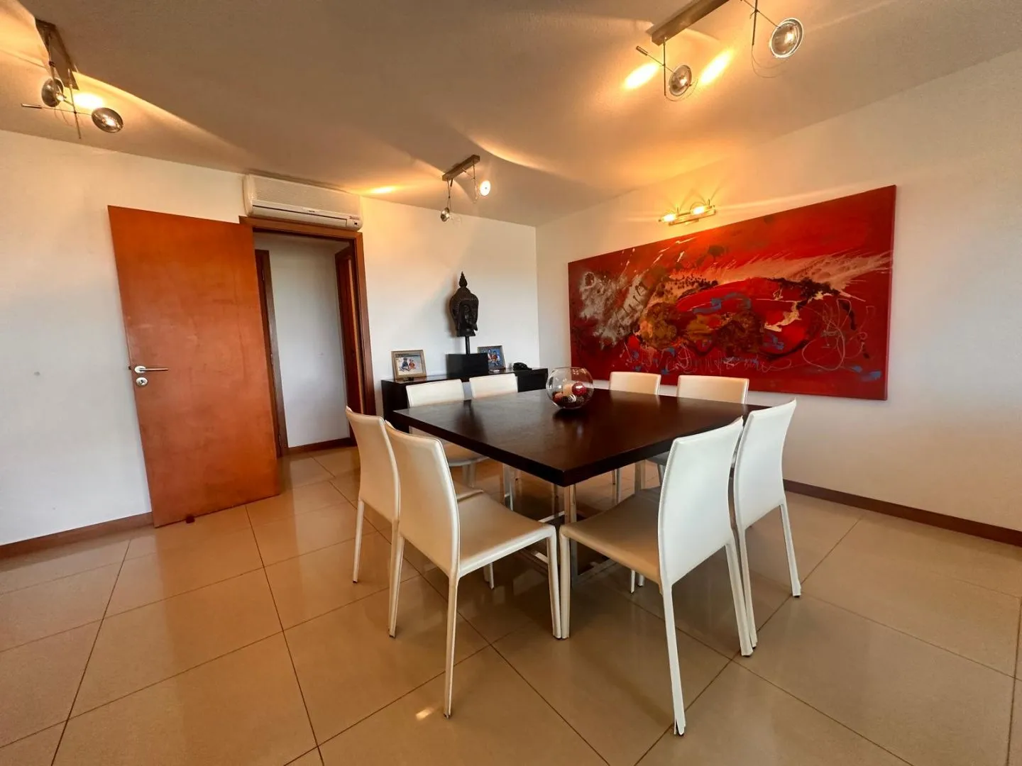 Alquiler  apartamento de 3 Dormitorios y dep - Playa Brava — foto 1