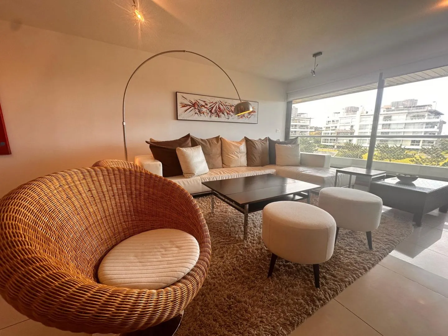 Alquiler  apartamento de 3 Dormitorios y dep - Playa Brava — foto 3