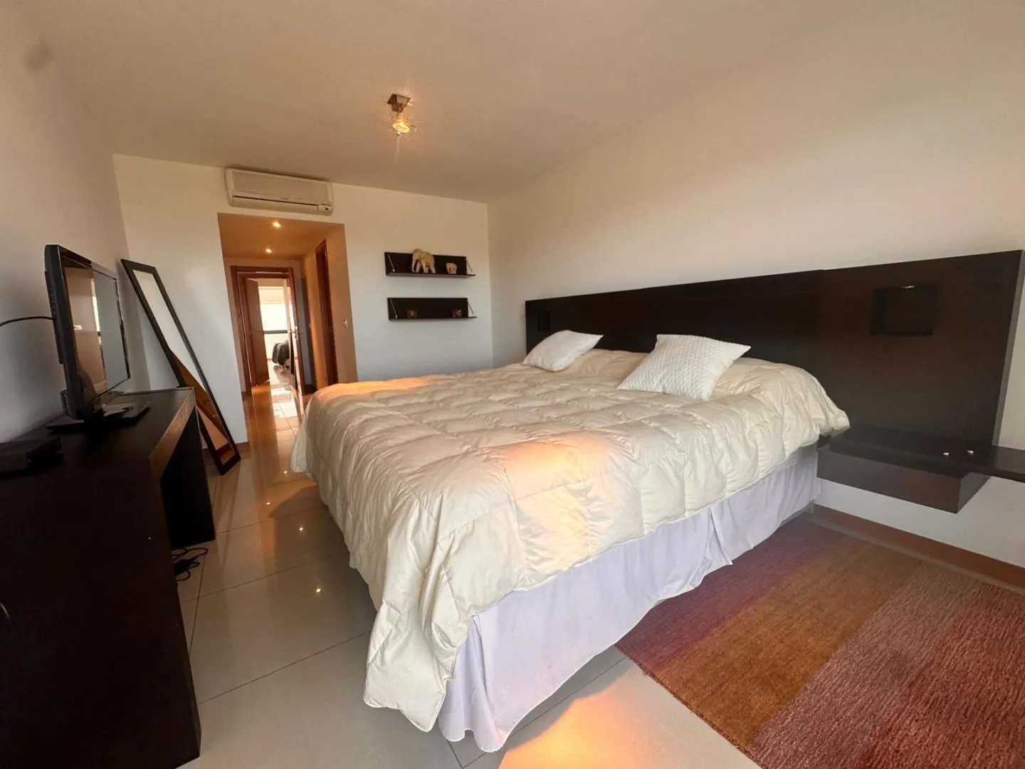 Alquiler  apartamento de 3 Dormitorios y dep - Playa Brava — foto 9