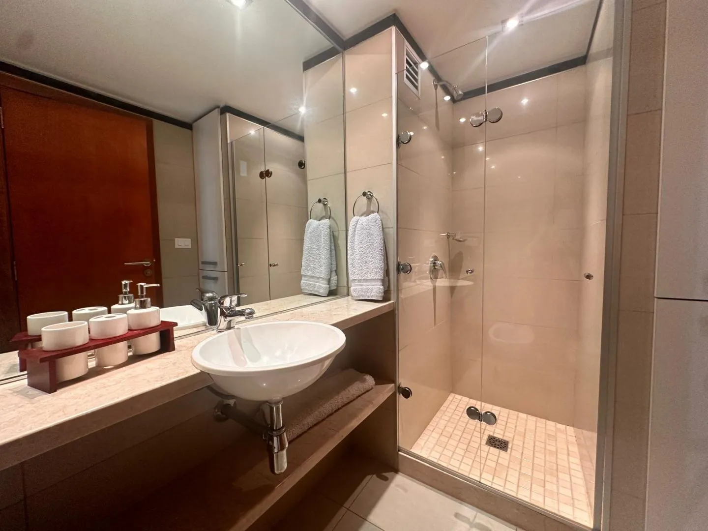 Alquiler  apartamento de 3 Dormitorios y dep - Playa Brava — foto 12