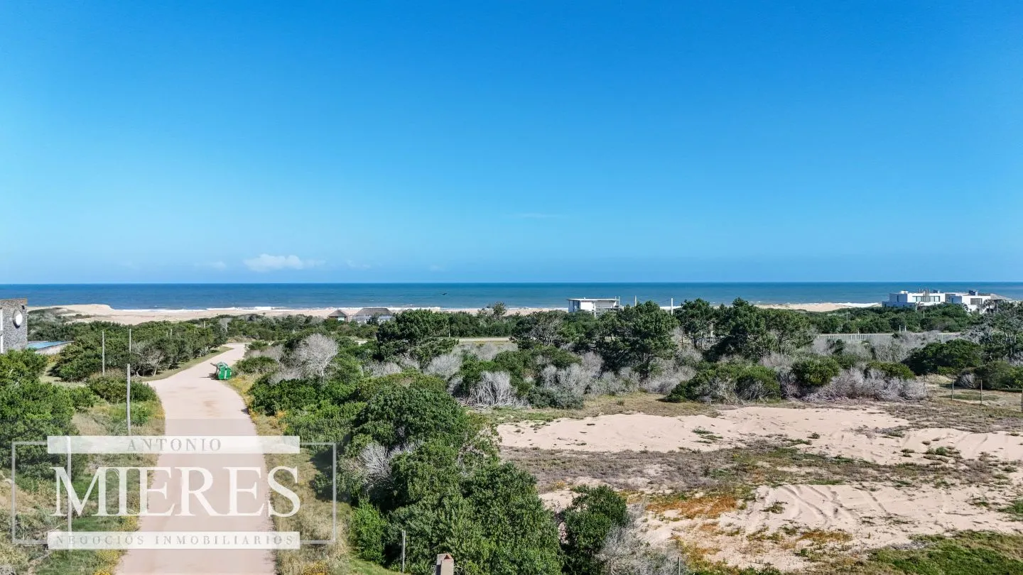 Lote de 1600m2 en venta vista mar en Arenas de JI Apto Comer — foto 6