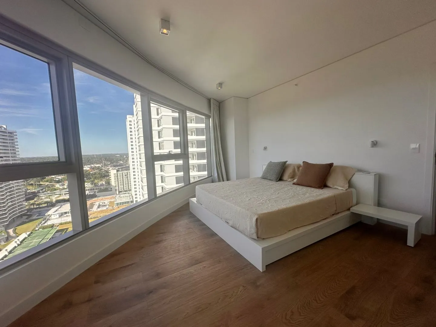 Apartamento 2 dormitorios - Torre Trump — foto 7