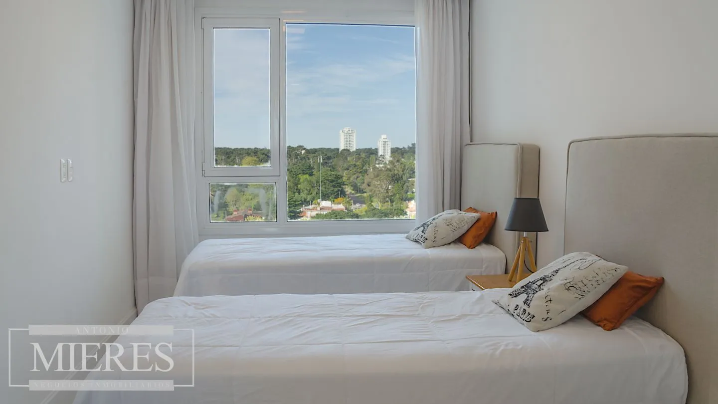 Venta de apartamento de 3 dormitorios - Playa Mansa — foto 20