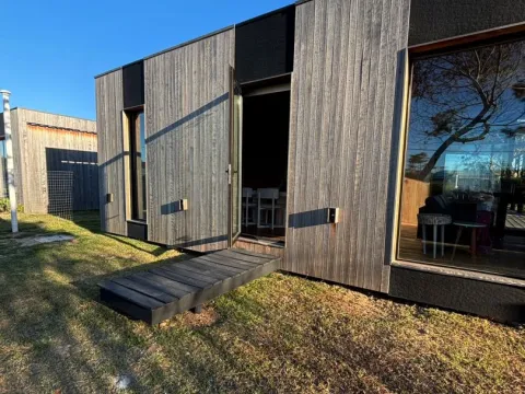Casa en venta y alq anual 3 dorm a estrenar en La Juanita — foto 2