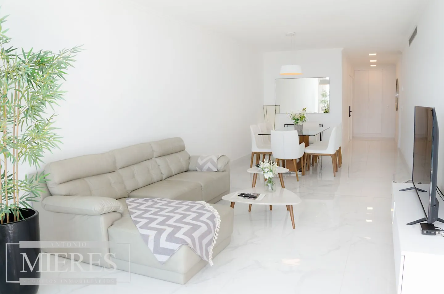 Alquiler temporal apartamento de 3 dormitorios - Playa Mansa — foto 9