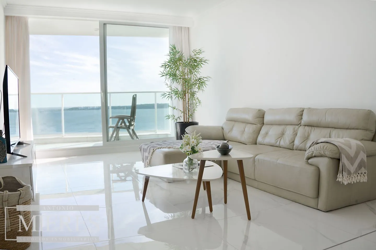 Alquiler anual de apartamento de 3 dormitorios - Playa Mansa — foto 8