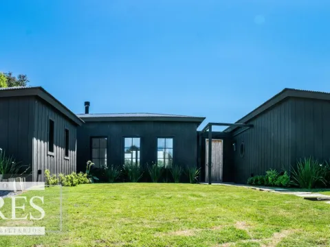 Venta Casa 4 dormitorios -  LA BARRA
