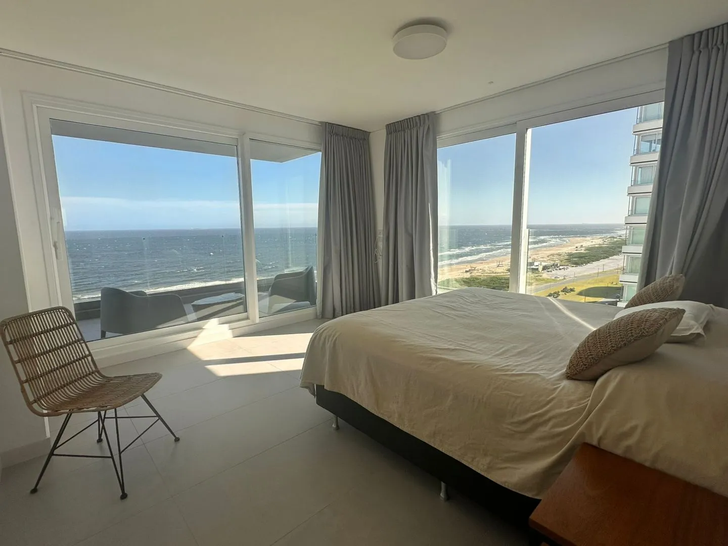 Alquiler temporal apartamento 3 dormitorios - Playa Brava — foto 10