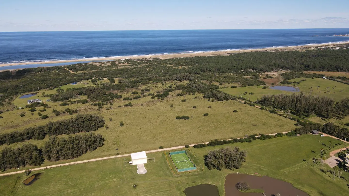 Terrenos en venta de 4000m c/vista mar en Jose Ignacio — foto 2