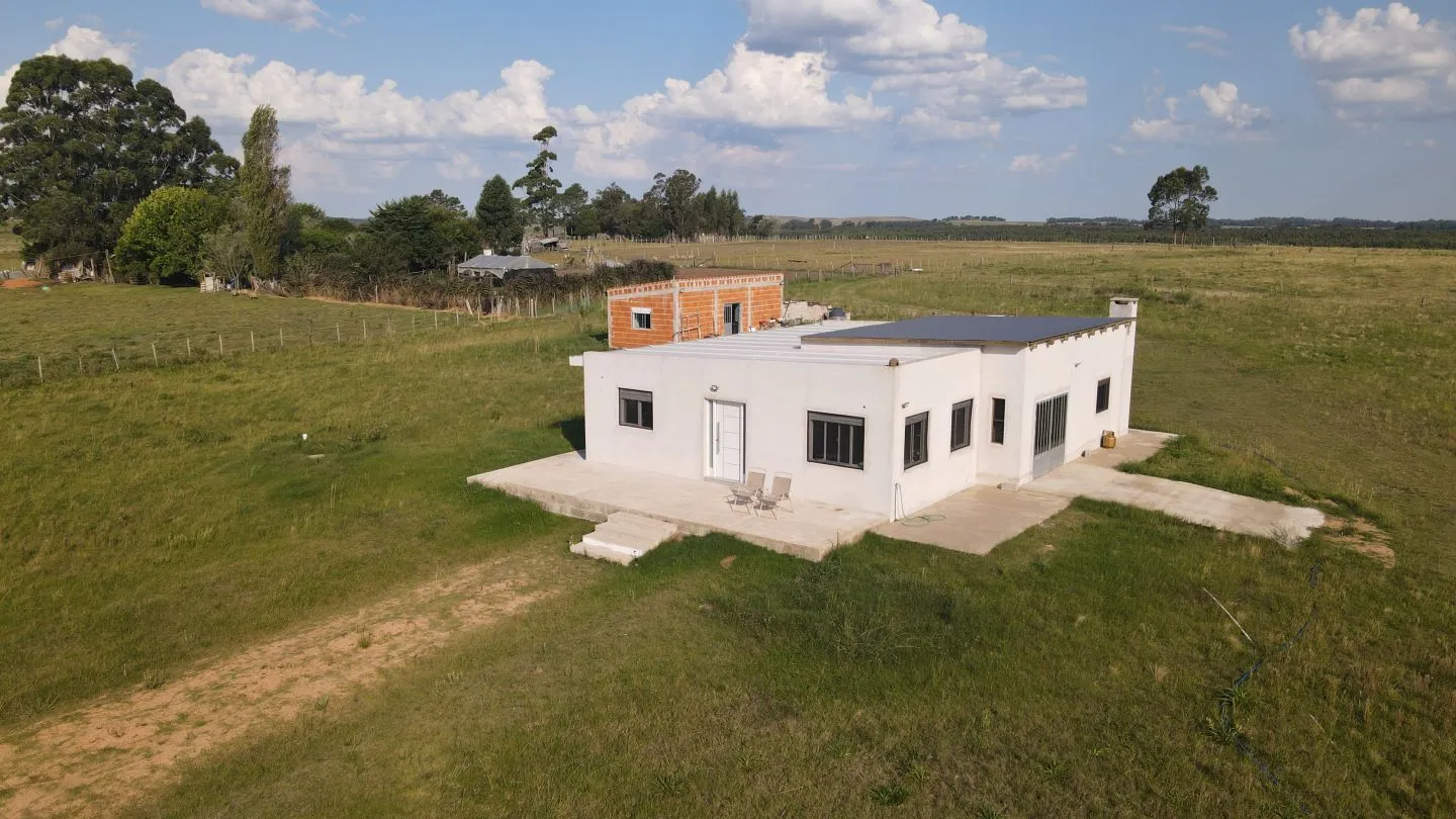 Chacra de 5 ha con dos casas en San Carlos — foto 1