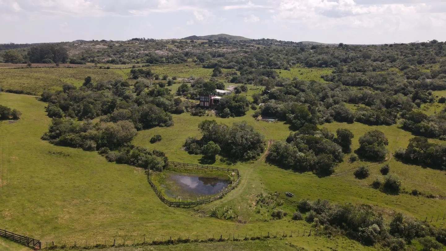 Chacra en venta de 5 ha con casa panorámica — foto 3