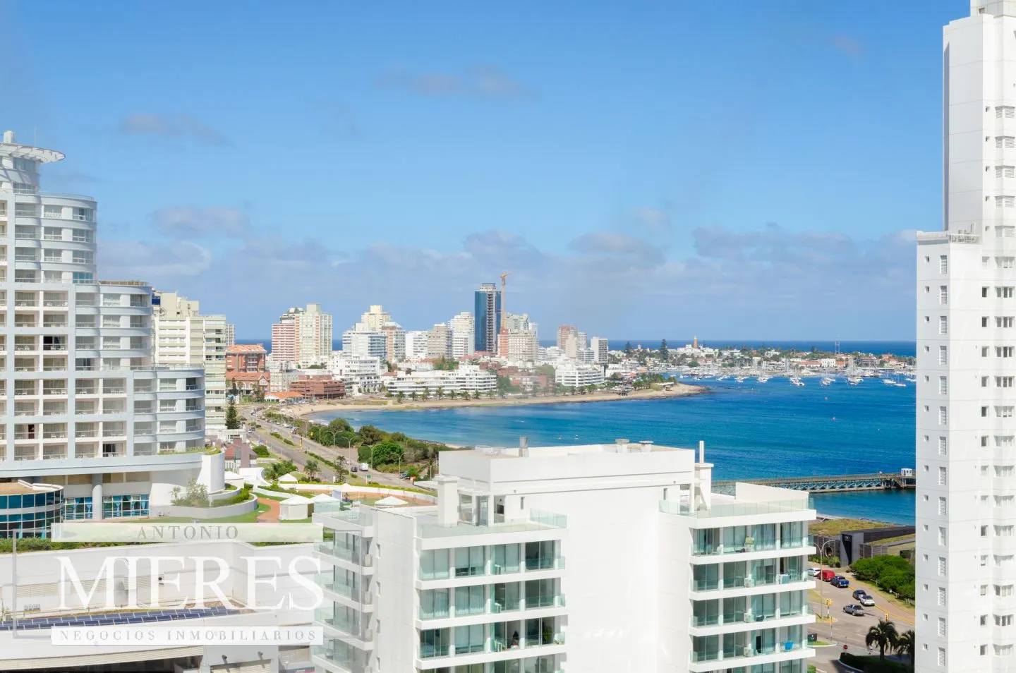Venta apartamento 3 dormitorios- Playa Mansa — foto 8