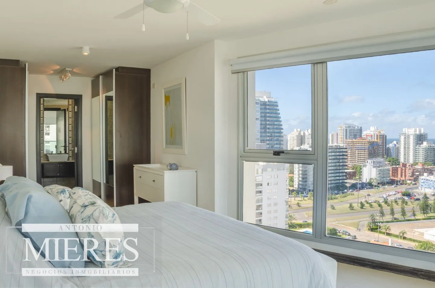 Venta apartamento 3 dormitorios- Playa Mansa — foto 14