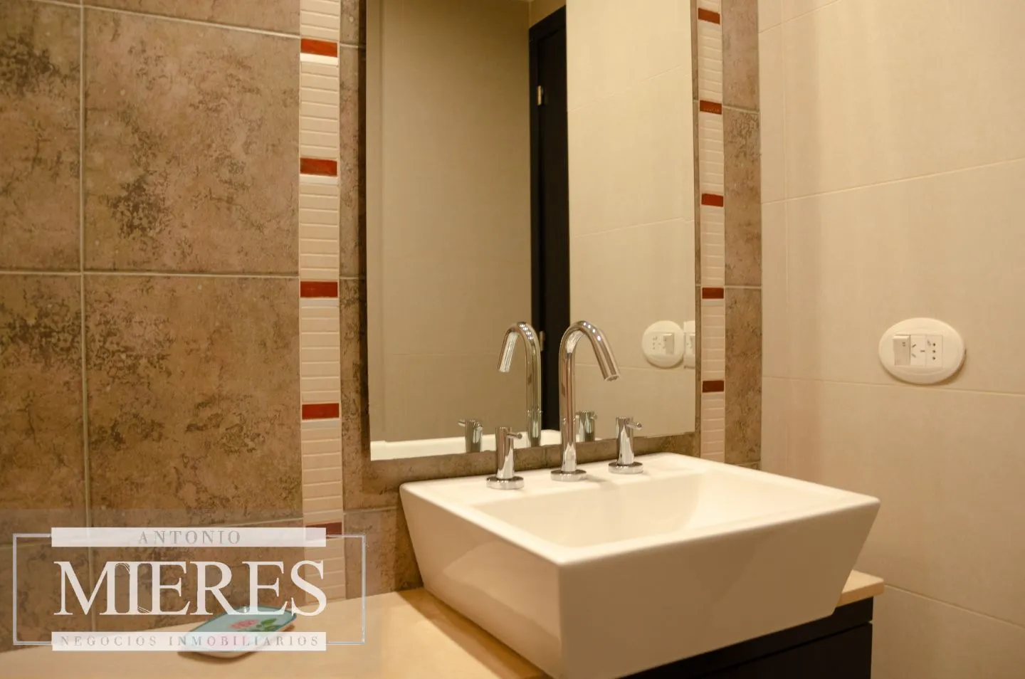 Venta apartamento 3 dormitorios- Playa Mansa — foto 18