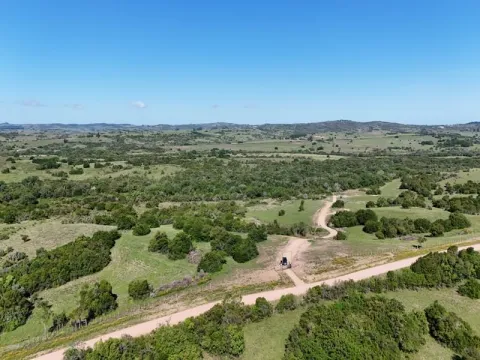 Chacras de 3, 4 y 5 Has en Paso la Cantera Maldonado Uru.