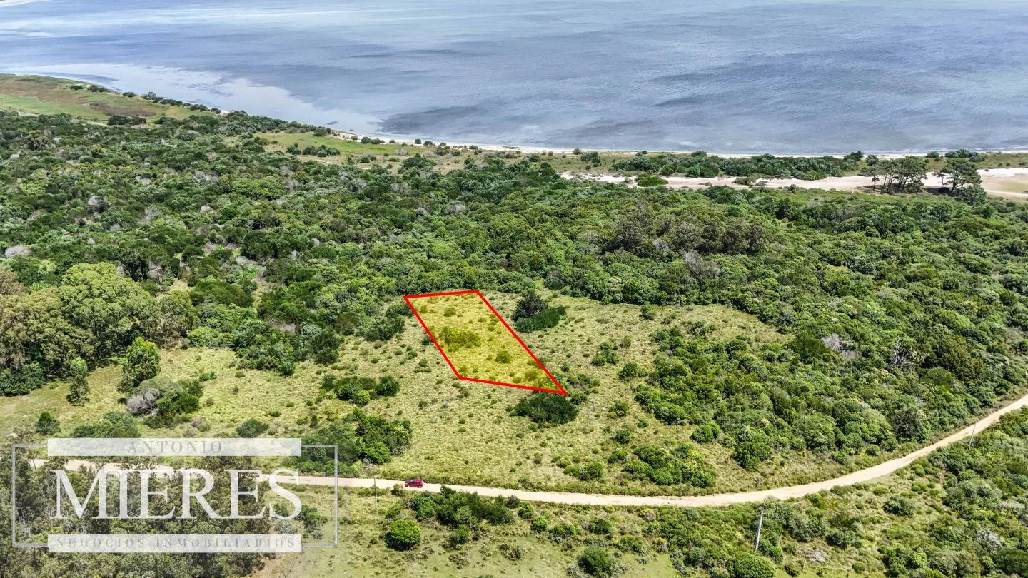 Venta lote 1200m2 en El Caracol, a 10' de jose Ignacio — foto 1