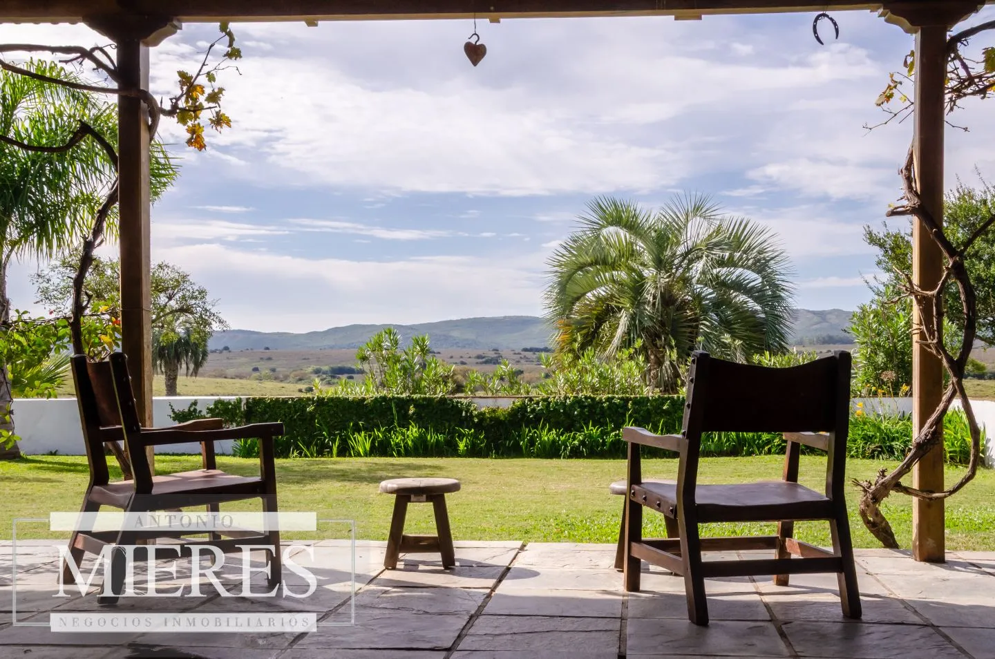 Campo en venta de 103 ha con casa reciclada Lavalleja. — foto 2