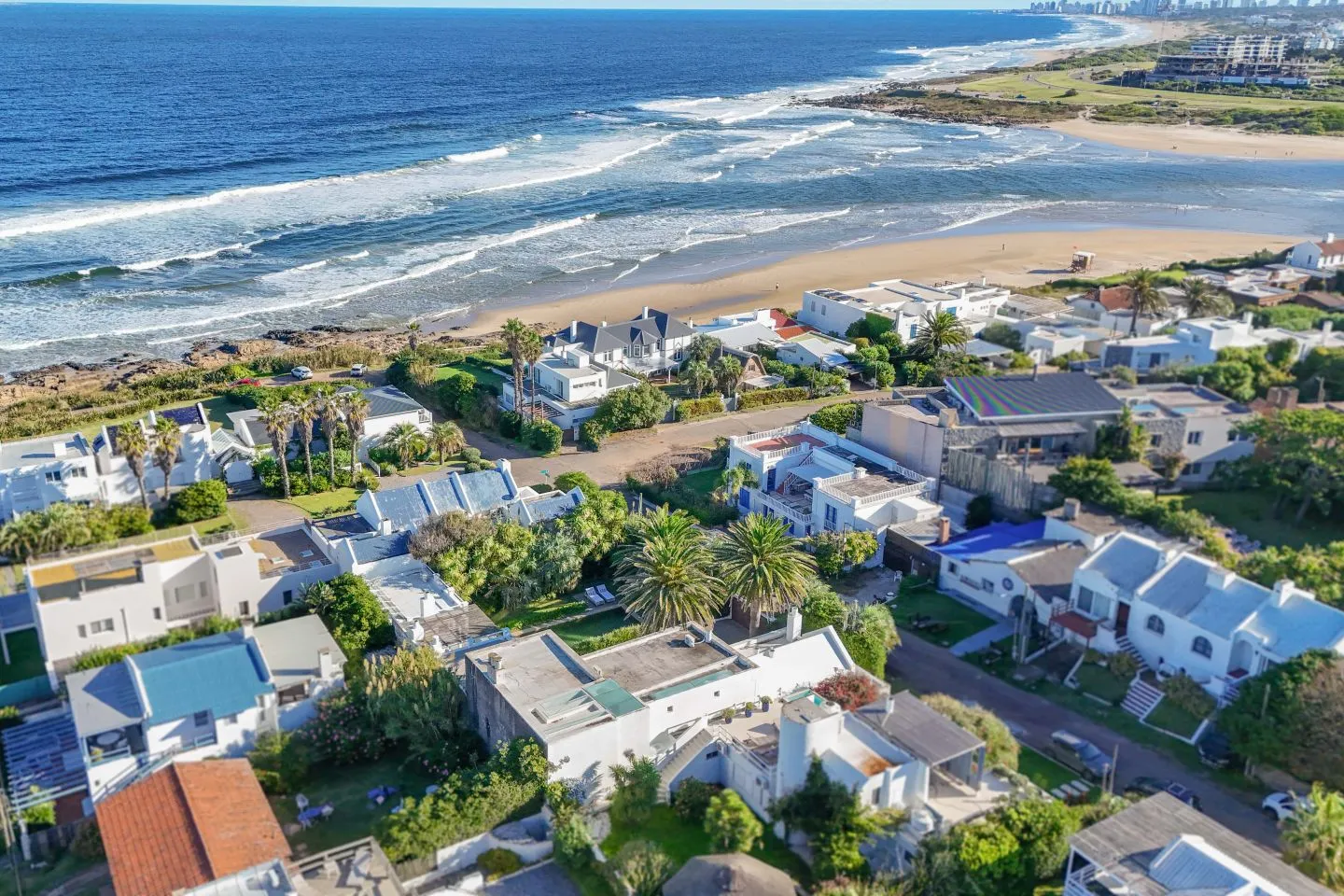 HIPER EXCLUSIVA CASA EN LA BARRA — foto 1