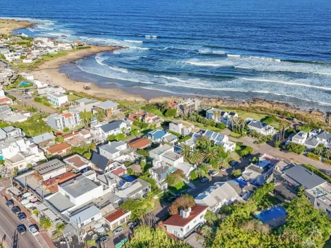 HIPER EXCLUSIVA CASA EN LA BARRA — foto 3