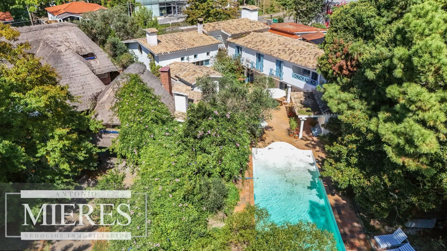 Venta casa 6 dormitorios- Punta del Este. — foto 1