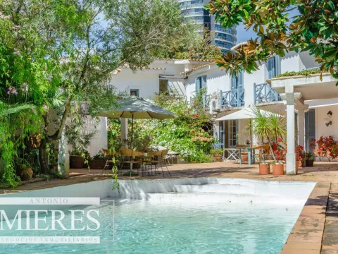 Venta casa 6 dormitorios- Punta del Este. — foto 2