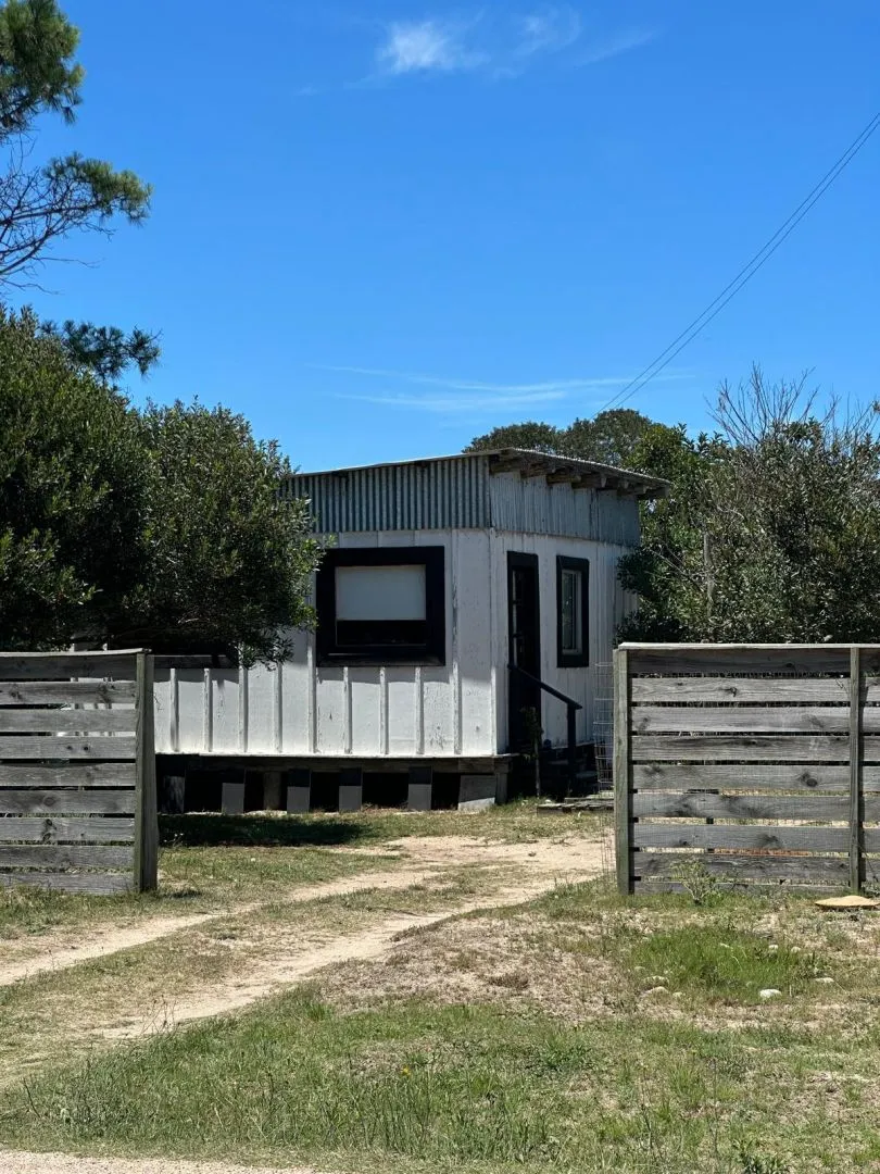 Venta lote de 450m2 c/casa en La Juanita — foto 2