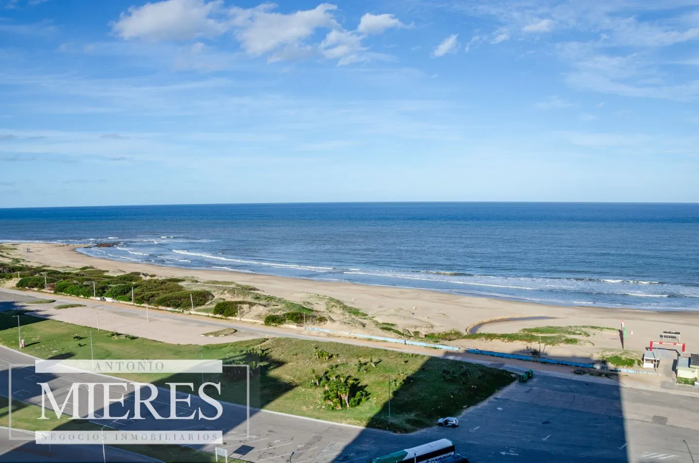 Venta apartamento 3 dormitorios- Playa Brava — foto 3